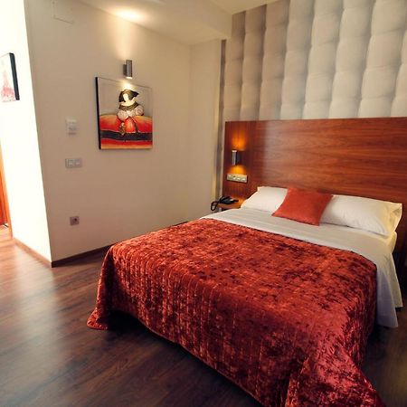 Hotel Boutique Villa Erina By Bossh Hotels - Adults Recommended Манільва Екстер'єр фото